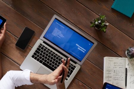 business-travel-technology